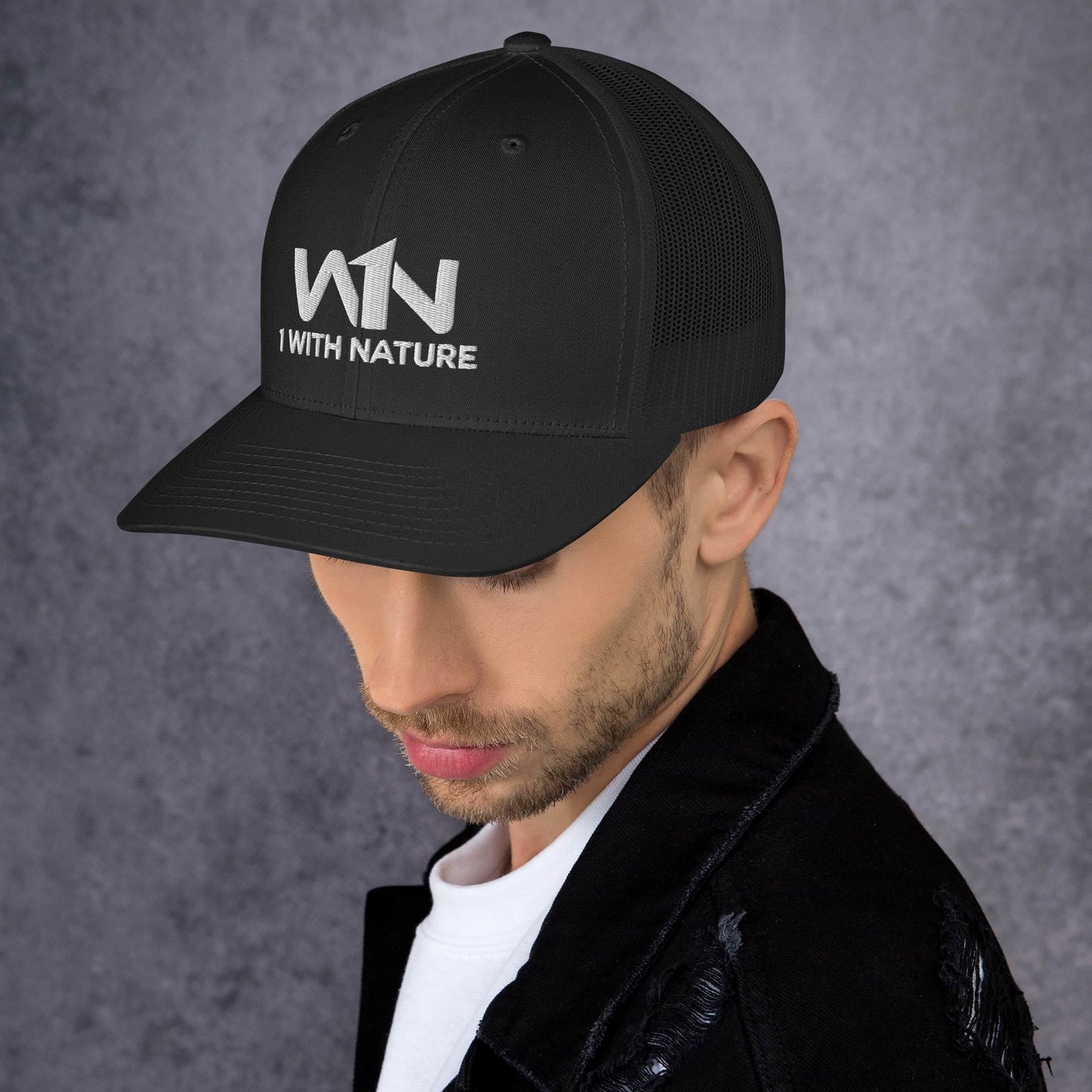 FOREST WISDOM - WHITE - TRUCKER HAT