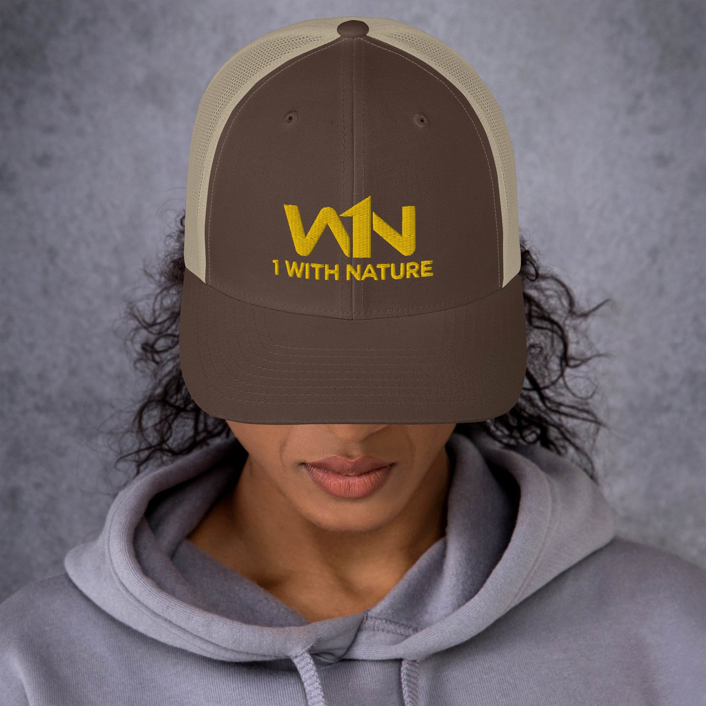 BEE WISDOM - YELLOW - TRUCKER HAT